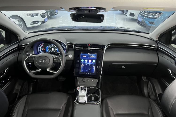 Used Hyundai Tucson 2023 Tucson L 1.5T Automatic Two-Wheel Drive GLX Elite Edition Interior 2