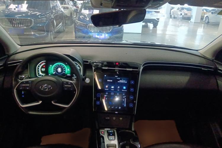 Used Hyundai Tucson 2023 Tucson L 1.5T Automatic Two-Wheel Drive GLX Elite Edition Interior 2