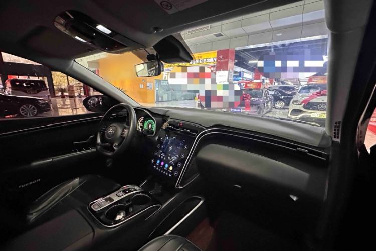 Used Hyundai Tucson 2023 Tucson L 1.5T Automatic Two-Wheel Drive DLX Luxury Edition Interior 9