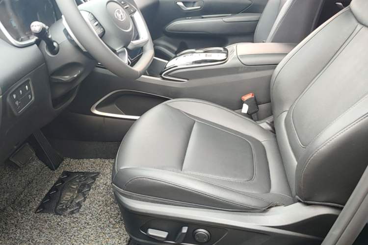 Used Hyundai Tucson 2023 Tucson L 1.5T Automatic Two-Wheel Drive DLX Luxury Edition Left Front Seat