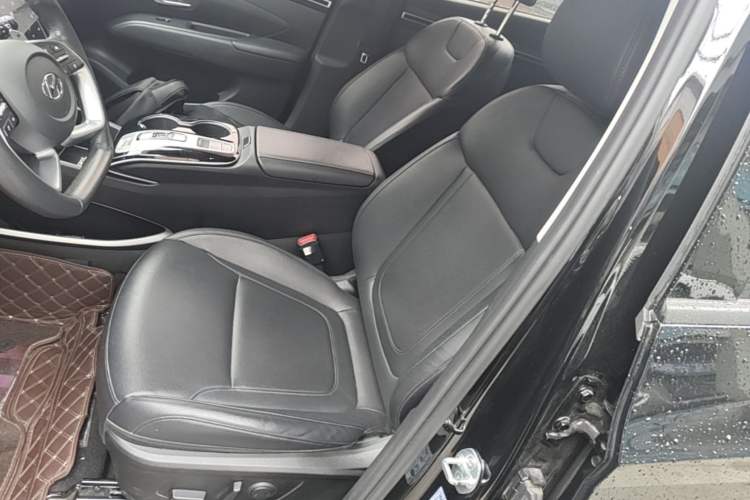 Used Hyundai Tucson 2023 Tucson L 1.5T Automatic Two-Wheel Drive DLX Luxury Edition Left Front Seat