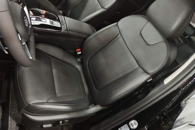 Used Hyundai Tucson 2023 Tucson L 1.5T Automatic Two-Wheel Drive DLX Luxury Edition Left Front Seat