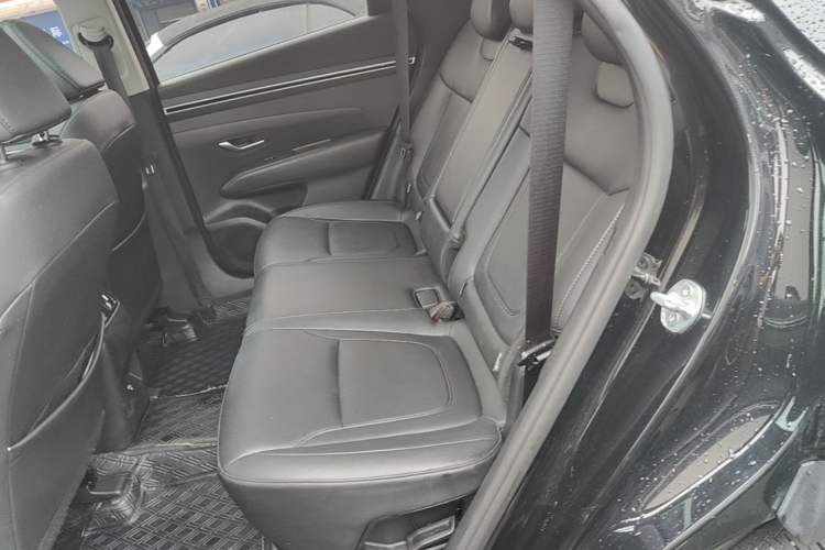 Used Hyundai Tucson 2023 Tucson L 1.5T Automatic Two-Wheel Drive DLX Luxury Edition Left Rear Seat