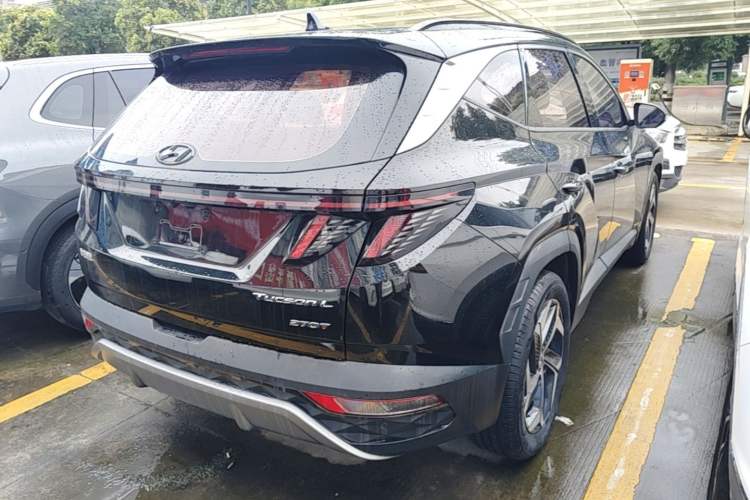 Used Hyundai Tucson 2023 Tucson L 1.5T Automatic Two-Wheel Drive DLX Luxury Edition Rear Right 45 Deg