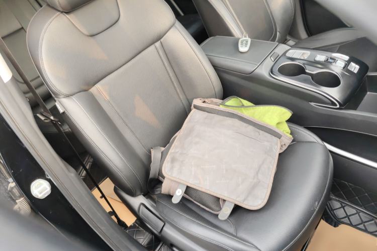 Used Hyundai Tucson 2023 Tucson L 1.5T Automatic Two-Wheel Drive GLX Elite Edition Right Front Seat