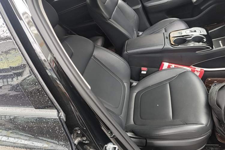 Used Hyundai Tucson 2023 Tucson L 1.5T Automatic Two-Wheel Drive DLX Luxury Edition Right Front Seat