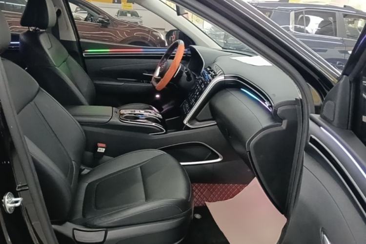 Used Hyundai Tucson 2023 Tucson L 1.5T Automatic Two-Wheel Drive GLX Elite Edition Right Front Seat