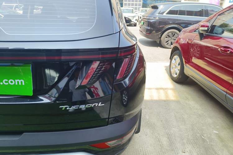 Used Hyundai Tucson 2023 Tucson L 1.5T Automatic Two-Wheel Drive GLX Elite Edition Right Rear Taillight