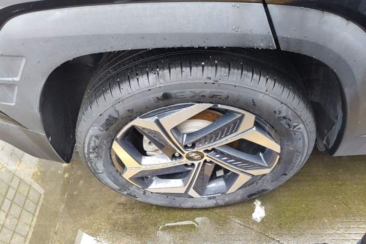 Used Hyundai Tucson 2023 Tucson L 1.5T Automatic Two-Wheel Drive DLX Luxury Edition Right Rear Wheel Hub