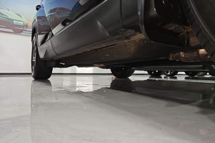 Used Hyundai Tucson 2023 Tucson L 1.5T Automatic Two-Wheel Drive DLX Luxury Edition Right Side Sill