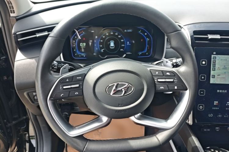 Used Hyundai Tucson 2023 Tucson L 1.5T Automatic Two-Wheel Drive DLX Luxury Edition Steering Wheel