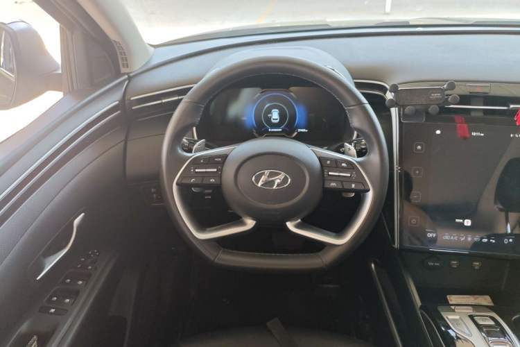 Used Hyundai Tucson 2023 Tucson L 1.5T Automatic Two-Wheel Drive DLX Luxury Edition Steering Wheel