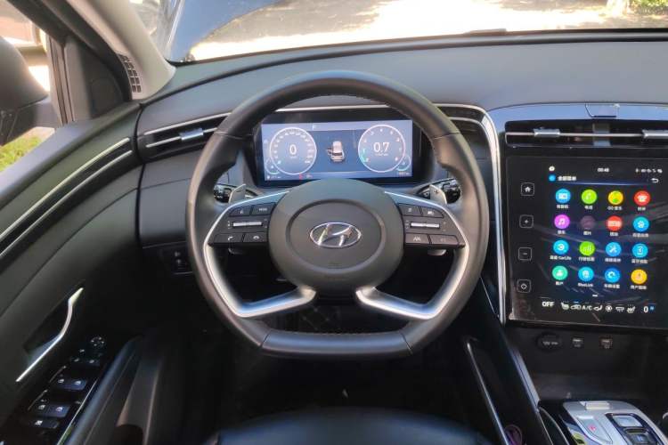Used Hyundai Tucson 2023 Tucson L 1.5T Automatic Two-Wheel Drive LUX Prestige Edition Steering Wheel
