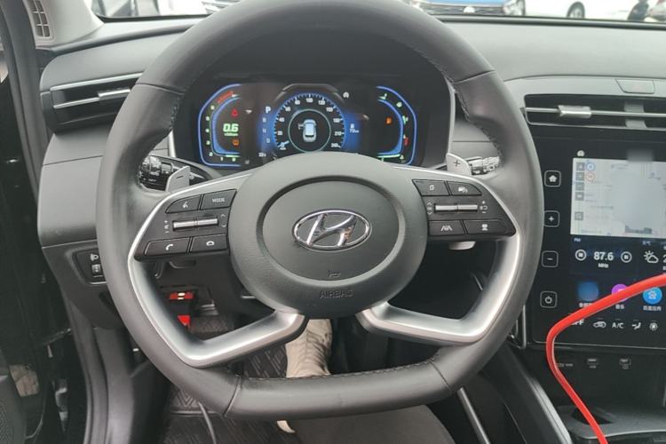 Used Hyundai Tucson 2023 Tucson L 1.5T Automatic Two-Wheel Drive DLX Luxury Edition Steering Wheel