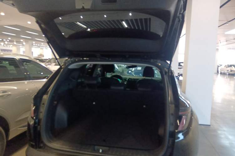 Used Hyundai Tucson 2023 Tucson L 1.5T Automatic Two-Wheel Drive GLX Elite Edition Trunk