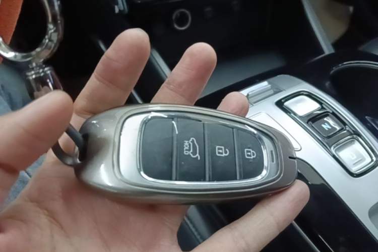 Used Hyundai Tucson 2023 Tucson L 1.5T Automatic Two-Wheel Drive GLX Elite Edition Vehicle Key
