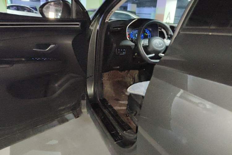Used Hyundai Tucson 2023 Tucson L 1.5T Automatic Two-Wheel Drive GLX Elite Edition Driver Seat