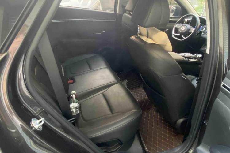 Used Hyundai Tucson 2023 Tucson L 1.5T Automatic Two-Wheel Drive GLX Elite Edition Interior 3