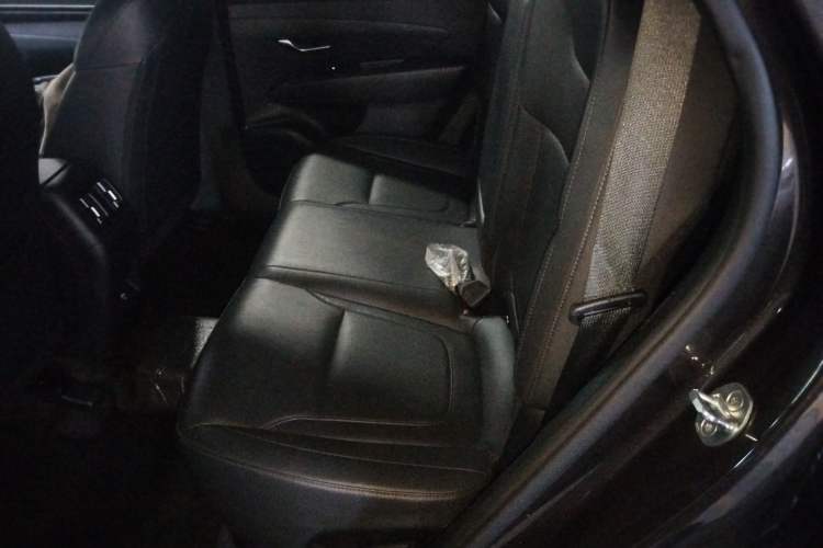 Used Hyundai Tucson 2023 Tucson L 1.5T Automatic Two-Wheel Drive DLX Luxury Edition Left Rear Seat