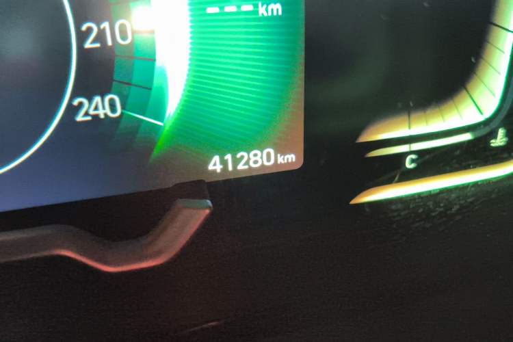 Used Hyundai Tucson 2023 Tucson L 1.5T Automatic Two-Wheel Drive DLX Luxury Edition Odometer Close Up