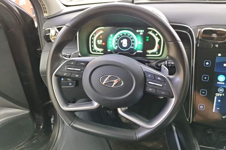 Used Hyundai Tucson 2023 Tucson L 1.5T Automatic Two-Wheel Drive GLX Elite Edition Steering Wheel