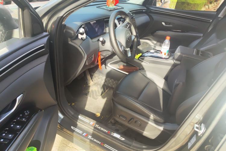 Used Hyundai Tucson 2023 Tucson L 1.5T Automatic Two-Wheel Drive LUX Prestige Edition Driver Seat