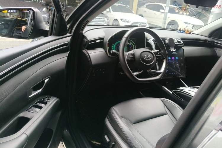 Used Hyundai Tucson 2023 Tucson L 1.5T Automatic Two-Wheel Drive GLX Elite Edition Driver Seat