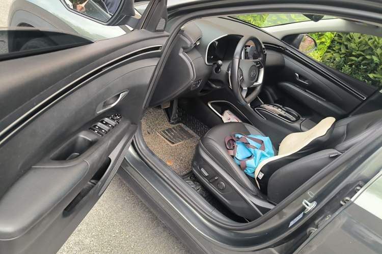 Used Hyundai Tucson 2023 Tucson L 1.5T Automatic Two-Wheel Drive GLX Elite Edition Driver Seat