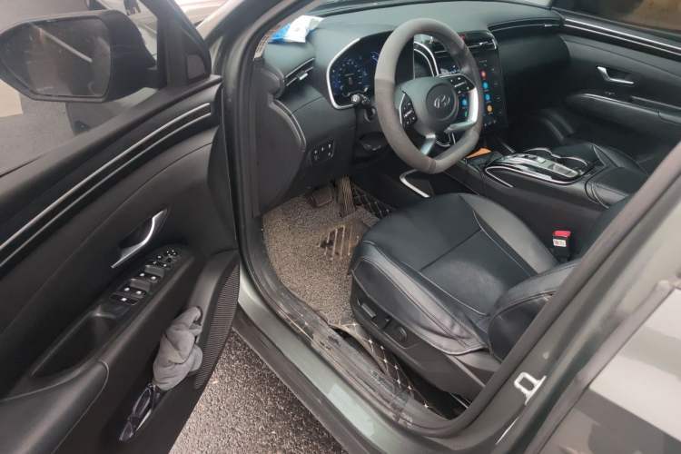 Used Hyundai Tucson 2023 Tucson L 1.5T Automatic Two-Wheel Drive DLX Luxury Edition Driver Seat