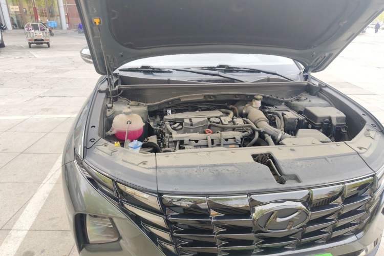 Used Hyundai Tucson 2023 Tucson L 1.5T Automatic Two-Wheel Drive GLX Elite Edition Engine Bay Right