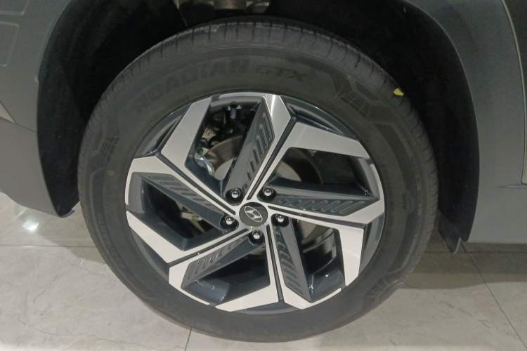 Used Hyundai Tucson 2023 Tucson L 1.5T Automatic Two-Wheel Drive LUX Prestige Edition Exterior 8