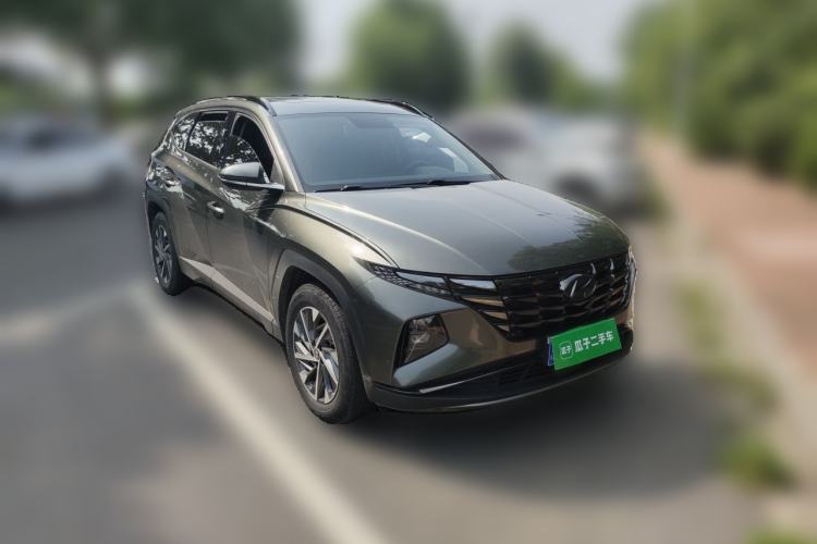 Used Hyundai Tucson 2023 Tucson L 1.5T Automatic Two-Wheel Drive GLX Elite Edition Front Right 45 Deg