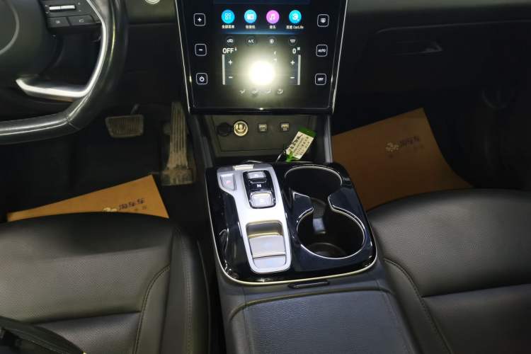 Used Hyundai Tucson 2023 Tucson L 1.5T Automatic Two-Wheel Drive GLX Elite Edition Gear Lever