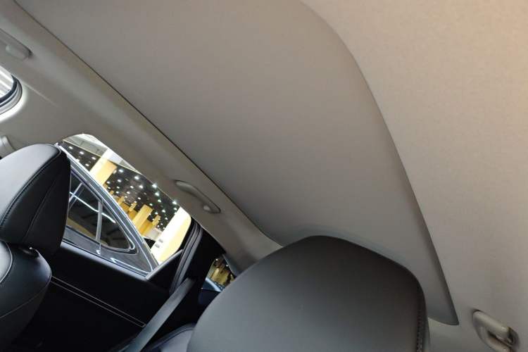 Used Hyundai Tucson 2023 Tucson L 1.5T Automatic Two-Wheel Drive DLX Luxury Edition Headliner