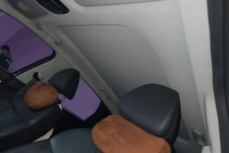 Used Hyundai Tucson 2023 Tucson L 1.5T Automatic Two-Wheel Drive DLX Luxury Edition Headliner
