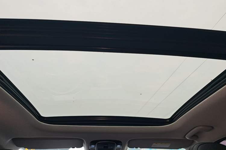 Used Hyundai Tucson 2023 Tucson L 1.5T Automatic Two-Wheel Drive DLX Luxury Edition Headliner