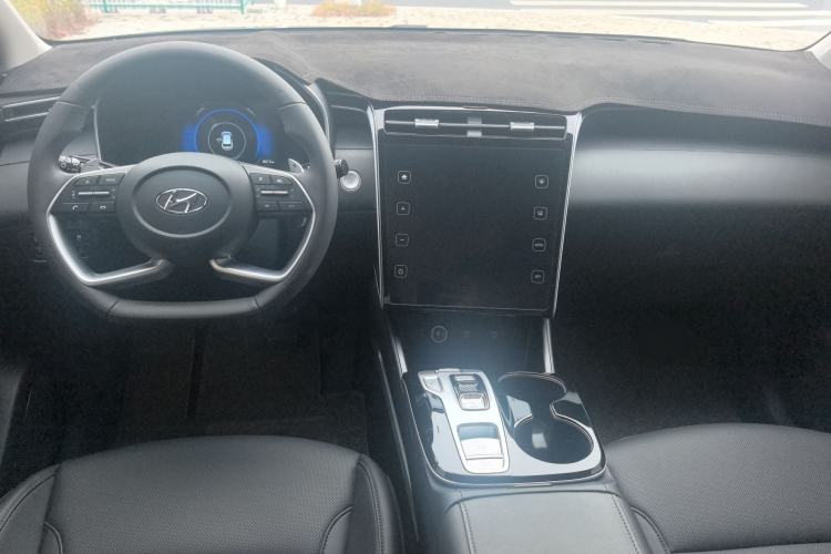 Used Hyundai Tucson 2023 Tucson L 1.5T Automatic Two-Wheel Drive GLX Elite Edition Interior 3