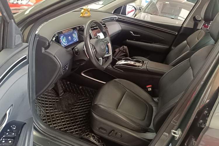 Used Hyundai Tucson 2023 Tucson L 1.5T Automatic Two-Wheel Drive LUX Prestige Edition Left Front Seat