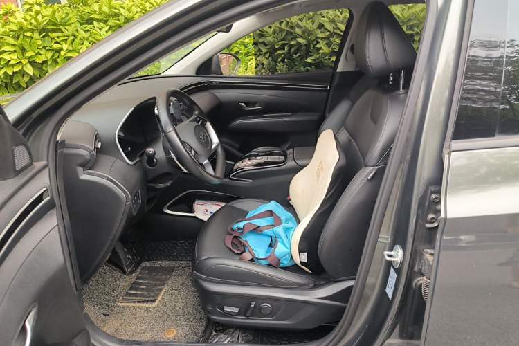 Used Hyundai Tucson 2023 Tucson L 1.5T Automatic Two-Wheel Drive GLX Elite Edition Left Front Seat