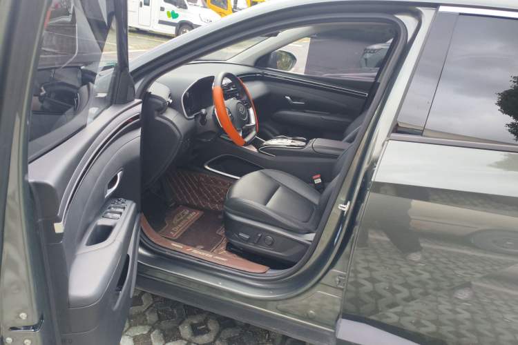 Used Hyundai Tucson 2023 Tucson L 1.5T Automatic Two-Wheel Drive DLX Luxury Edition Left Front Seat