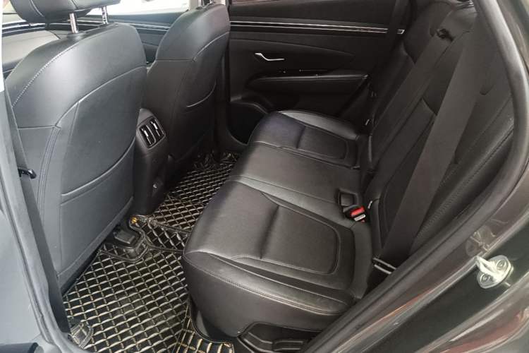 Used Hyundai Tucson 2023 Tucson L 1.5T Automatic Two-Wheel Drive LUX Prestige Edition Left Rear Seat