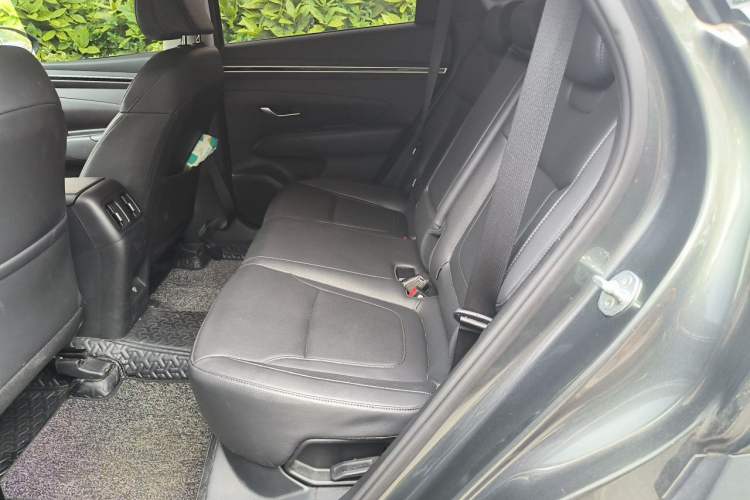 Used Hyundai Tucson 2023 Tucson L 1.5T Automatic Two-Wheel Drive GLX Elite Edition Left Rear Seat