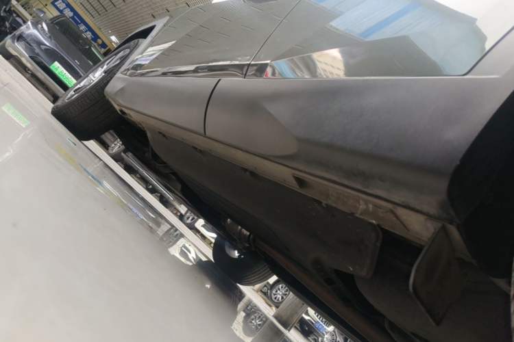 Used Hyundai Tucson 2023 Tucson L 1.5T Automatic Two-Wheel Drive GLX Elite Edition Left Side Sill
