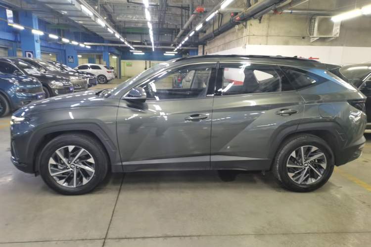 Used Hyundai Tucson 2023 Tucson L 1.5T Automatic Two-Wheel Drive GLX Elite Edition Left Side