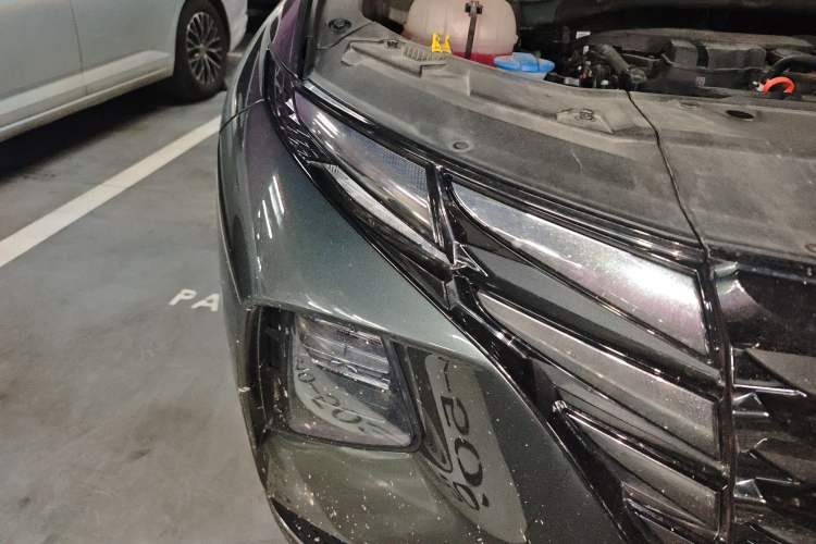 Used Hyundai Tucson 2023 Tucson L 1.5T Automatic Two-Wheel Drive DLX Luxury Edition Right Front Headlight