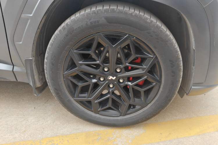 Used Hyundai Tucson 2023 Tucson L 1.5T DCT All-Wheel Drive TOP N Line Flagship Edition Right Front Wheel Hub
