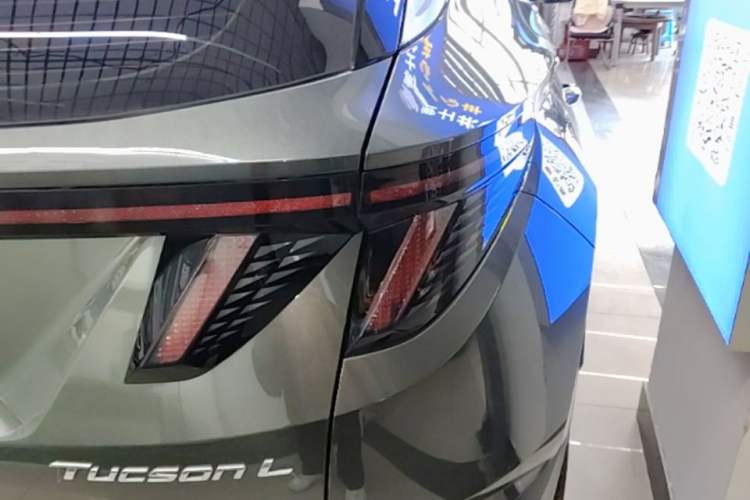 Used Hyundai Tucson 2023 Tucson L 1.5T Automatic Two-Wheel Drive DLX Luxury Edition Right Rear Taillight