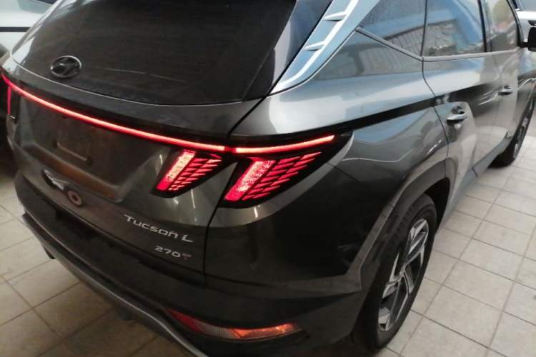 Used Hyundai Tucson 2023 Tucson L 1.5T Automatic Two-Wheel Drive DLX Luxury Edition Right Rear Taillight