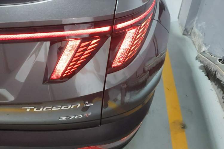 Used Hyundai Tucson 2023 Tucson L 1.5T Automatic Two-Wheel Drive GLX Elite Edition Right Rear Taillight