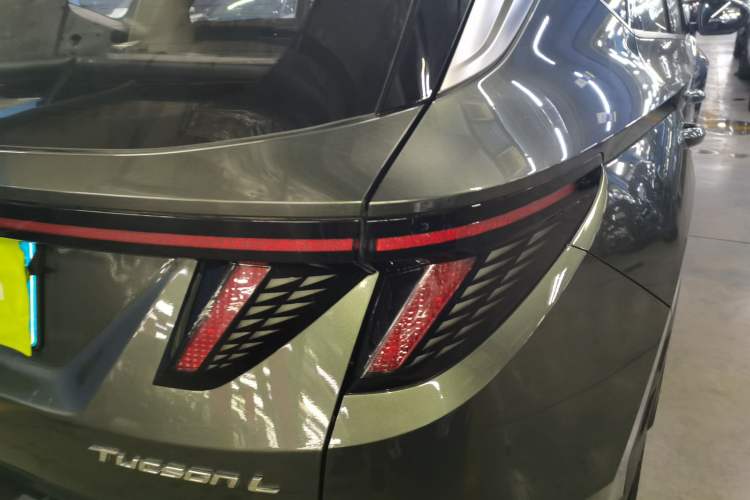 Used Hyundai Tucson 2023 Tucson L 1.5T Automatic Two-Wheel Drive GLX Elite Edition Right Rear Taillight